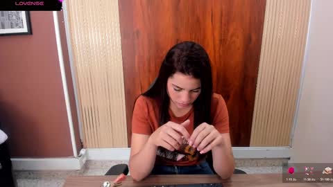 Zara online show from October 21, 1:01 pm