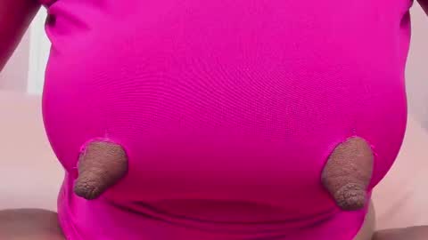 Snapshot of zara_lopez chatting on February 9, 7:41 pm zara lopez online show from February 9, 7:41 pm