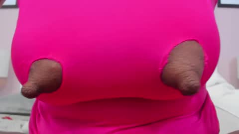 Snapshot of zara_lopez chatting on February 28, 10:39 pm zara lopez online show from February 28, 10:39 pm