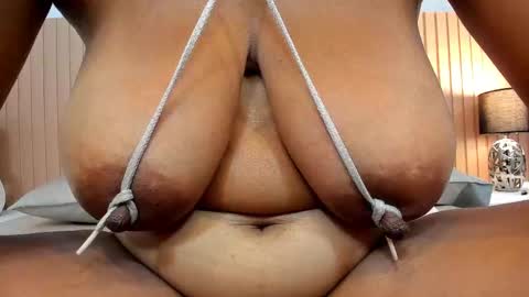 Snapshot of zara_lopez chatting on September 12, 7:14 pm zara lopez online show from September 12, 7:14 pm