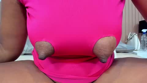 Snapshot of zara_lopez chatting on September 13, 7:24 pm zara lopez online show from September 13, 7:24 pm