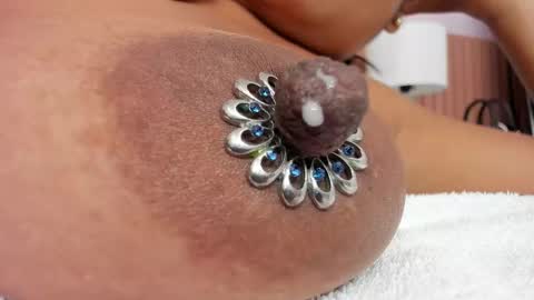 Snapshot of zara_lopez chatting on November 6, 7:15 pm zara lopez online show from November 6, 7:15 pm