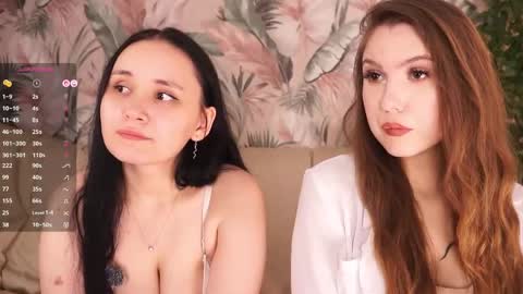 Snapshot of zara_shine chatting on June 6, 7:02 am Criss online show from June 6, 7:02 am