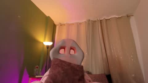 Zara . online show from February 26, 12:04 pm