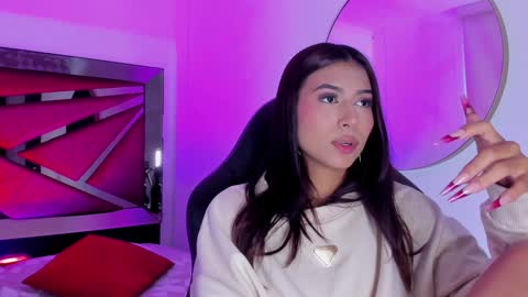 Snapshot of zaralim chatting on December 20, 3:21 pm Zara Lim online show from December 20, 3:21 pm