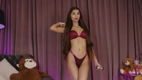 zariaavera online show from March 27, 8:52 pm