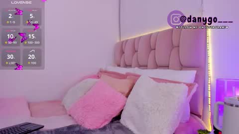 Zariana online show from September 13, 11:37 pm