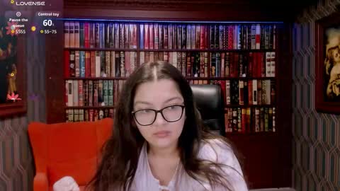 Snapshot of zarifabevi chatting on November 2, 2:25 am Zarifa online show from November 2, 2:25 am