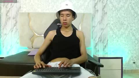 zayn_tay online show from January 10, 7:26 pm