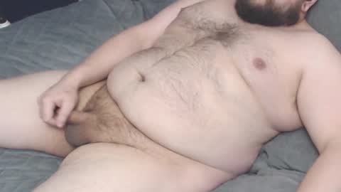 Snapshot of zazizzle chatting on January 1, 9:31 pm zazizzle online show from January 1, 9:31 pm