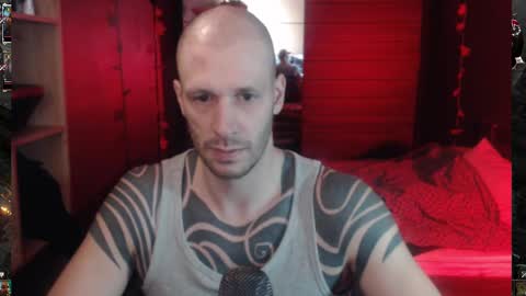 Snapshot of zebroroa chatting on December 15, 2:37 pm zebroroa online show from December 15, 2:37 pm