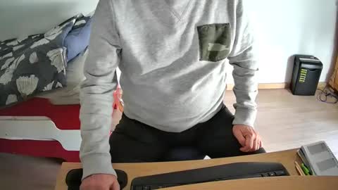 Snapshot of zebulon2023 chatting on January 29, 10:48 am zebulon2023 online show from January 29, 10:48 am