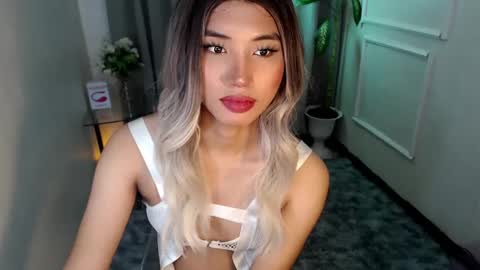 zelainalovetocum online show from January 19, 3:53 pm