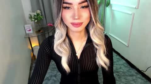 zelainalovetocum online show from February 3, 1:52 am