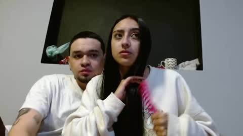 Snapshot of zelda_kuro chatting on November 17, 6:08 am Zelda And Kuro online show from November 17, 6:08 am