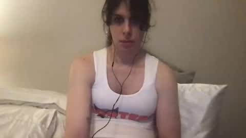 Snapshot of zeldasroom chatting on October 13, 11:38 pm Zelda online show from October 13, 11:38 pm