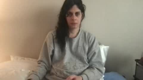 Snapshot of zeldasroom chatting on December 15, 8:57 pm Zelda online show from December 15, 8:57 pm