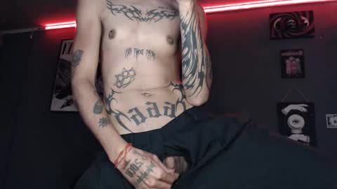 Snapshot of zeldrissss chatting on November 12, 4:07 pm Zeldris online show from November 12, 4:07 pm