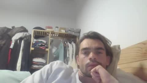 Snapshot of zenaitor123 chatting on December 4, 11:13 pm zenaitor123 online show from December 4, 11:13 pm