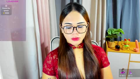 Snapshot of zendaya_amore chatting on January 16, 6:03 am Zendaya online show from January 16, 6:03 am