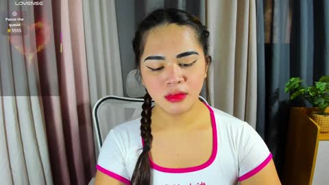 Snapshot of zendaya_amore chatting on February 1, 2:47 am Zendaya online show from February 1, 2:47 am