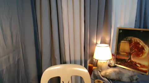 Snapshot of zendaya_amore chatting on February 23, 4:57 pm Zendaya online show from February 23, 4:57 pm