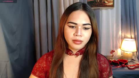 Snapshot of zendaya_amore chatting on February 26, 2:37 am Zendaya online show from February 26, 2:37 am