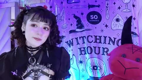    online show from November 1, 1:57 pm