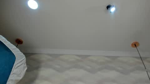 Snapshot of zephyra_angels1 chatting on November 24, 4:01 am ZEPHYRA ANGELS online show from November 24, 4:01 am