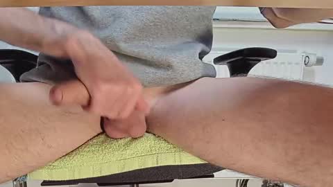 Snapshot of zero_x88 chatting on November 30, 3:49 pm zero_x88 online show from November 30, 3:49 pm