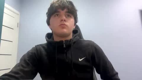 Snapshot of zeroflux_ chatting on December 15, 8:02 pm Arthur online show from December 15, 8:02 pm