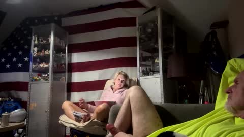 Snapshot of zerokool377 chatting on January 3, 8:21 am zerokool377 online show from January 3, 8:21 am