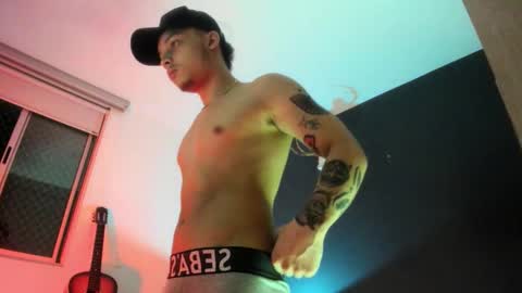 zeus online show from March 3, 2:07 am