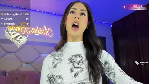 Snapshot of zeuss_x chatting on January 25, 4:02 am Aisha Alejandra Rosse Deus online show from January 25, 4:02 am