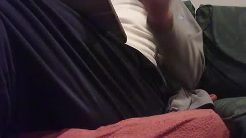 Snapshot of zevioo77 chatting on December 23, 8:47 pm zevioo77 online show from December 23, 8:47 pm