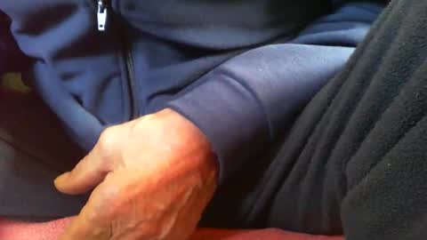 Snapshot of zevioo77 chatting on October 25, 8:55 am zevioo77 online show from October 25, 8:55 am