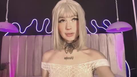 zhally_dee online show from February 27, 7:58 pm