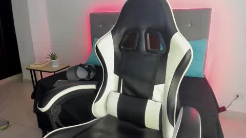 Zhingarher online show from November 18, 3:23 am