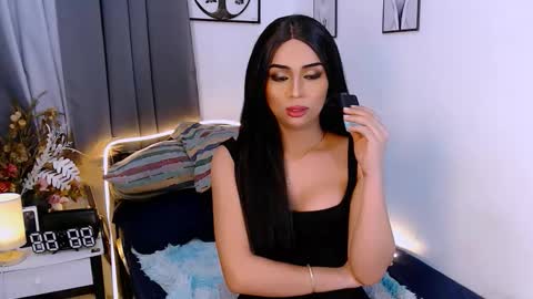 Zia online show from October 10, 5:23 pm