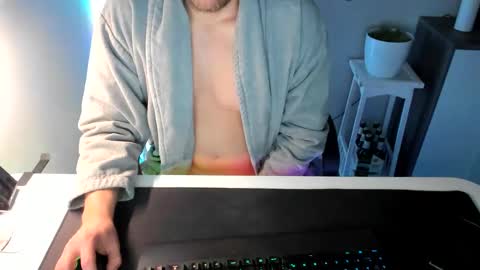 Snapshot of ziemlichflutschig chatting on December 2, 5:15 am ziemlichflutschig online show from December 2, 5:15 am