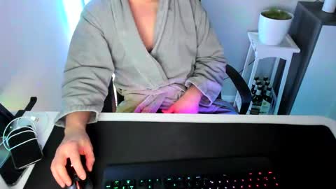 Snapshot of ziemlichflutschig chatting on December 3, 3:09 am ziemlichflutschig online show from December 3, 3:09 am