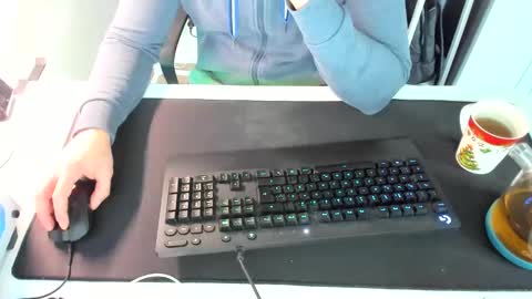 Snapshot of ziemlichflutschig chatting on December 9, 11:47 am ziemlichflutschig online show from December 9, 11:47 am