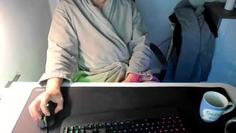 Snapshot of ziemlichflutschig chatting on February 1, 5:28 am ziemlichflutschig online show from February 1, 5:28 am