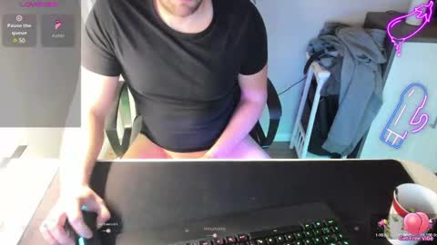 Snapshot of ziemlichflutschig chatting on February 6, 5:09 pm ziemlichflutschig online show from February 6, 5:09 pm