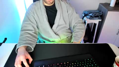 Snapshot of ziemlichflutschig chatting on February 8, 5:50 pm ziemlichflutschig online show from February 8, 5:50 pm