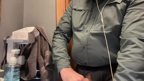 Snapshot of zinger283069 chatting on November 10, 6:29 pm zinger283069 online show from November 10, 6:29 pm