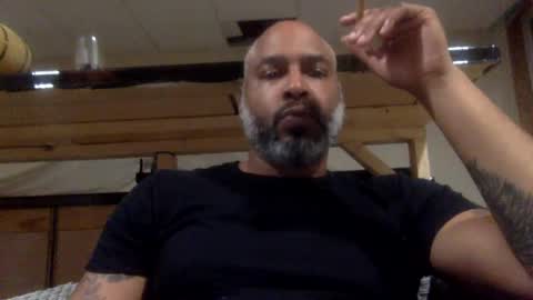 Snapshot of zionlion22 chatting on December 28, 2:43 am zionlion22 online show from December 28, 2:43 am
