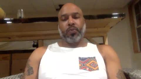 Snapshot of zionlion22 chatting on December 29, 1:34 am zionlion22 online show from December 29, 1:34 am