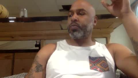 Snapshot of zionlion22 chatting on December 29, 3:03 pm zionlion22 online show from December 29, 3:03 pm