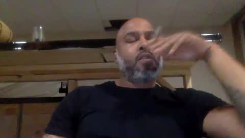 Snapshot of zionlion22 chatting on January 2, 2:22 am zionlion22 online show from January 2, 2:22 am